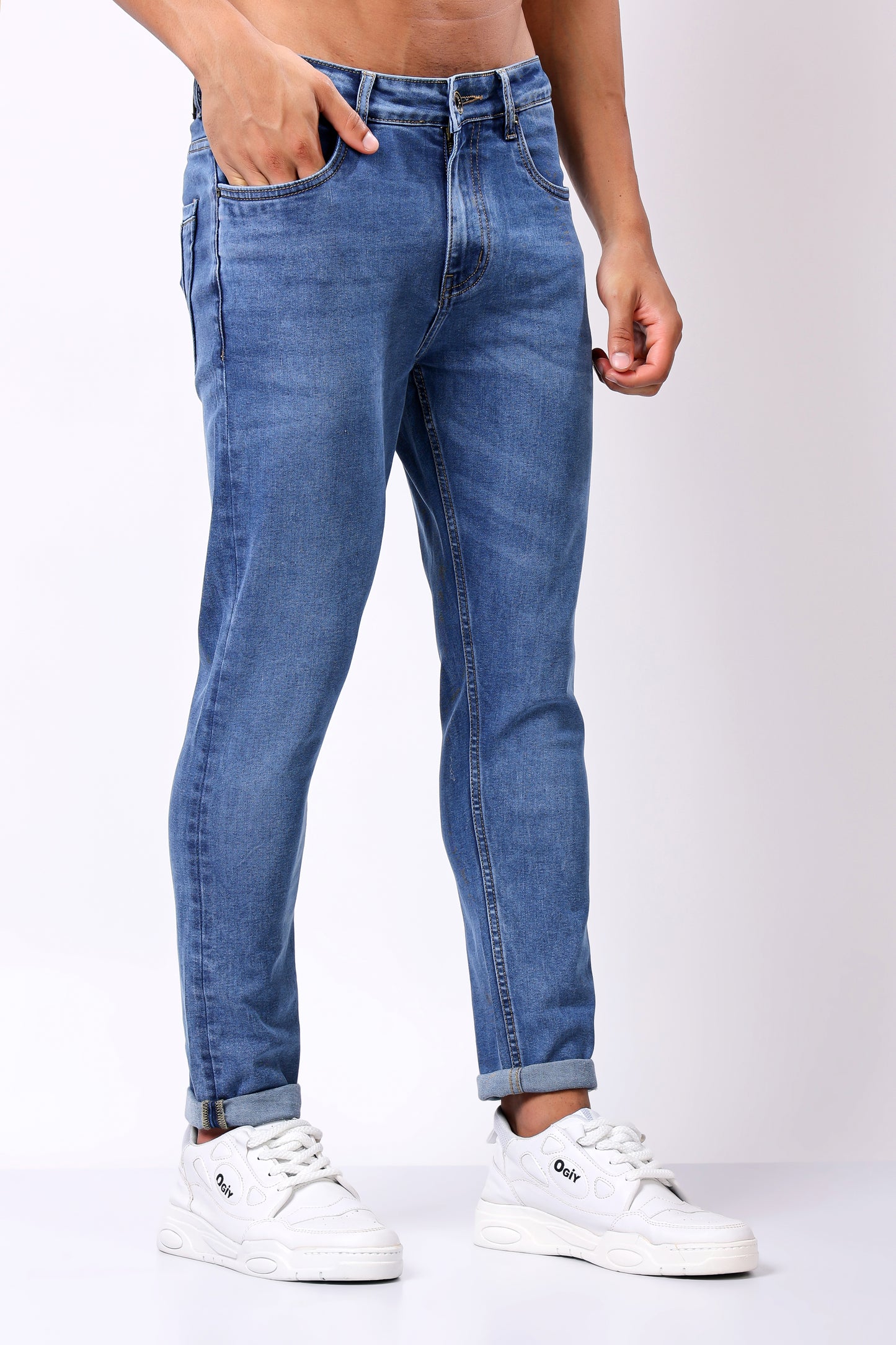 Essential Medium Wash Tapered Jeans