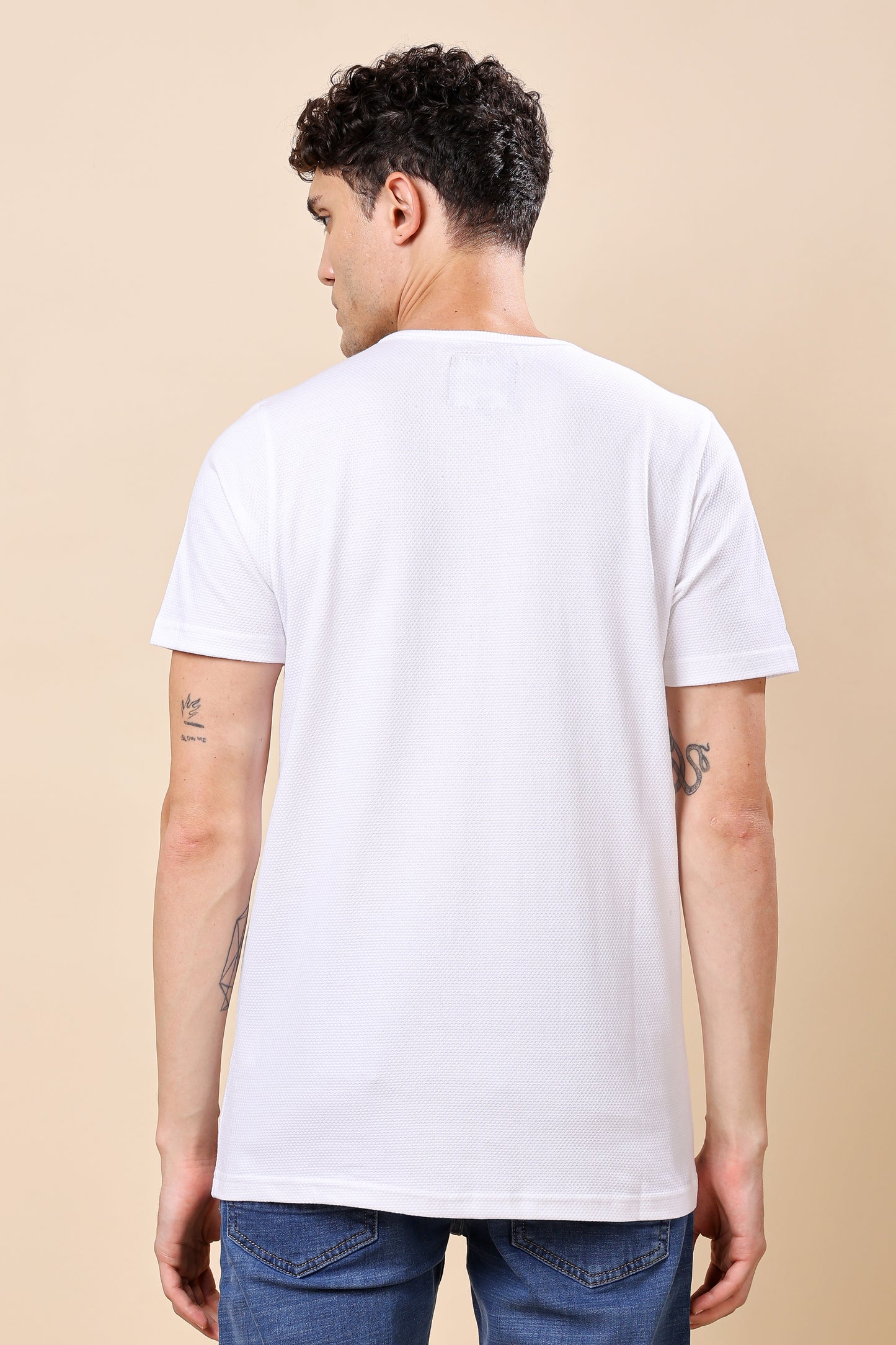 White Henley Neck T-Shirt – Minimalist Style, Maximum Comfort