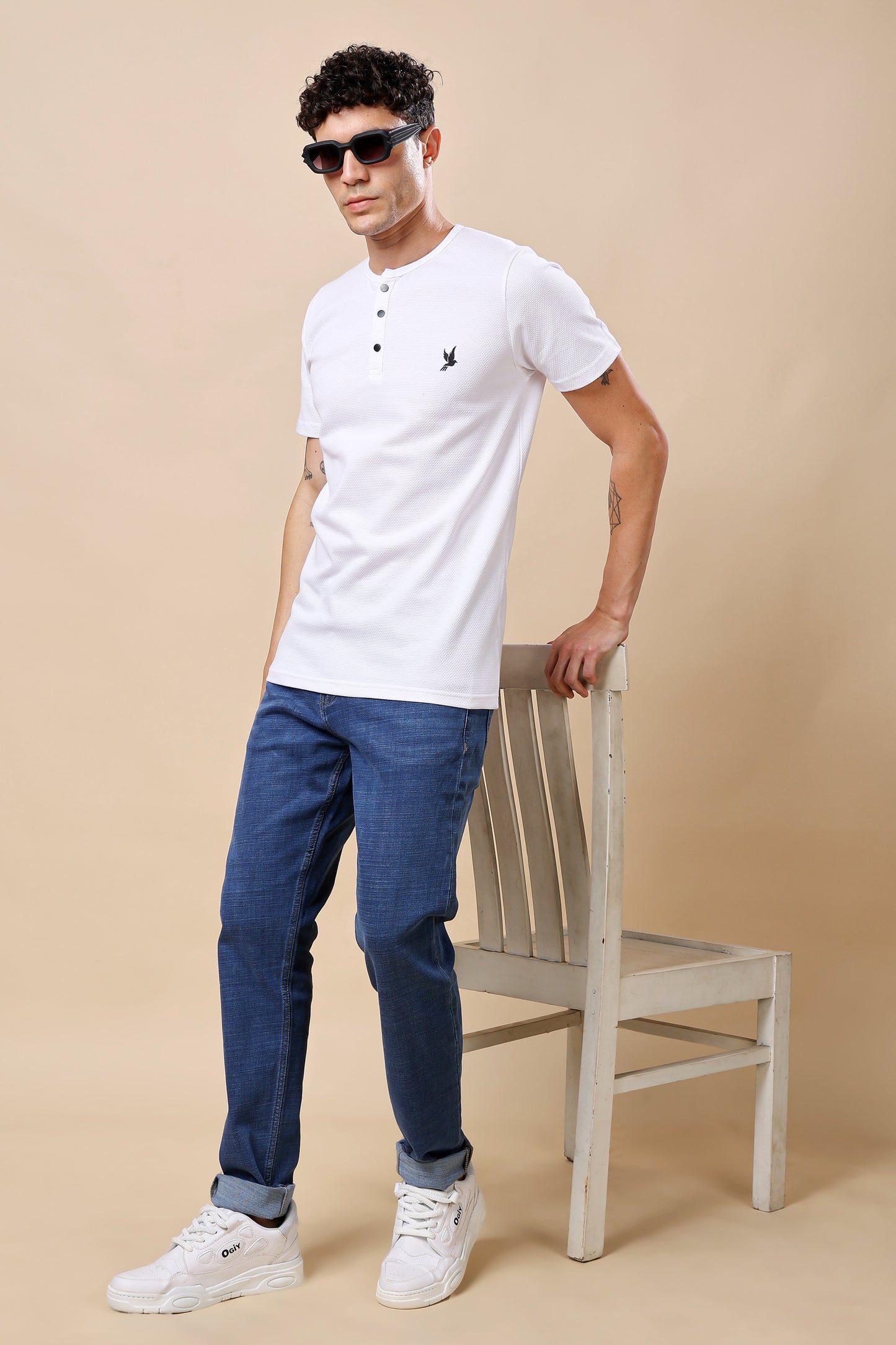 White Henley Neck T-Shirt – Minimalist Style, Maximum Comfort