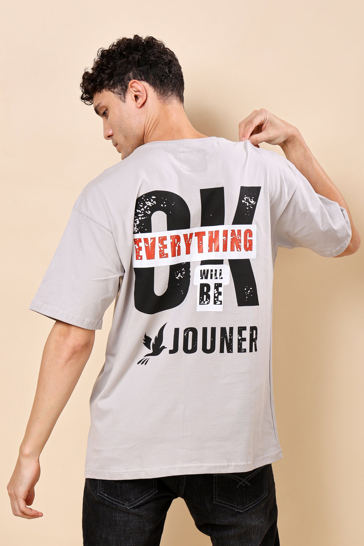 Light Grey Oversized T-Shirt – Casual Comfort, Modern Edge