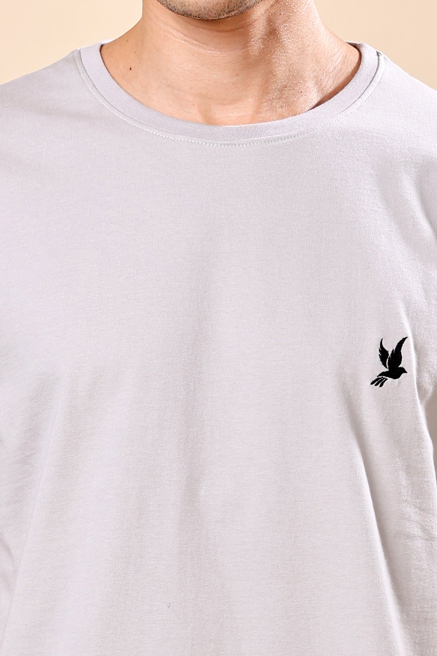 Light Grey Oversized T-Shirt – Casual Comfort, Modern Edge