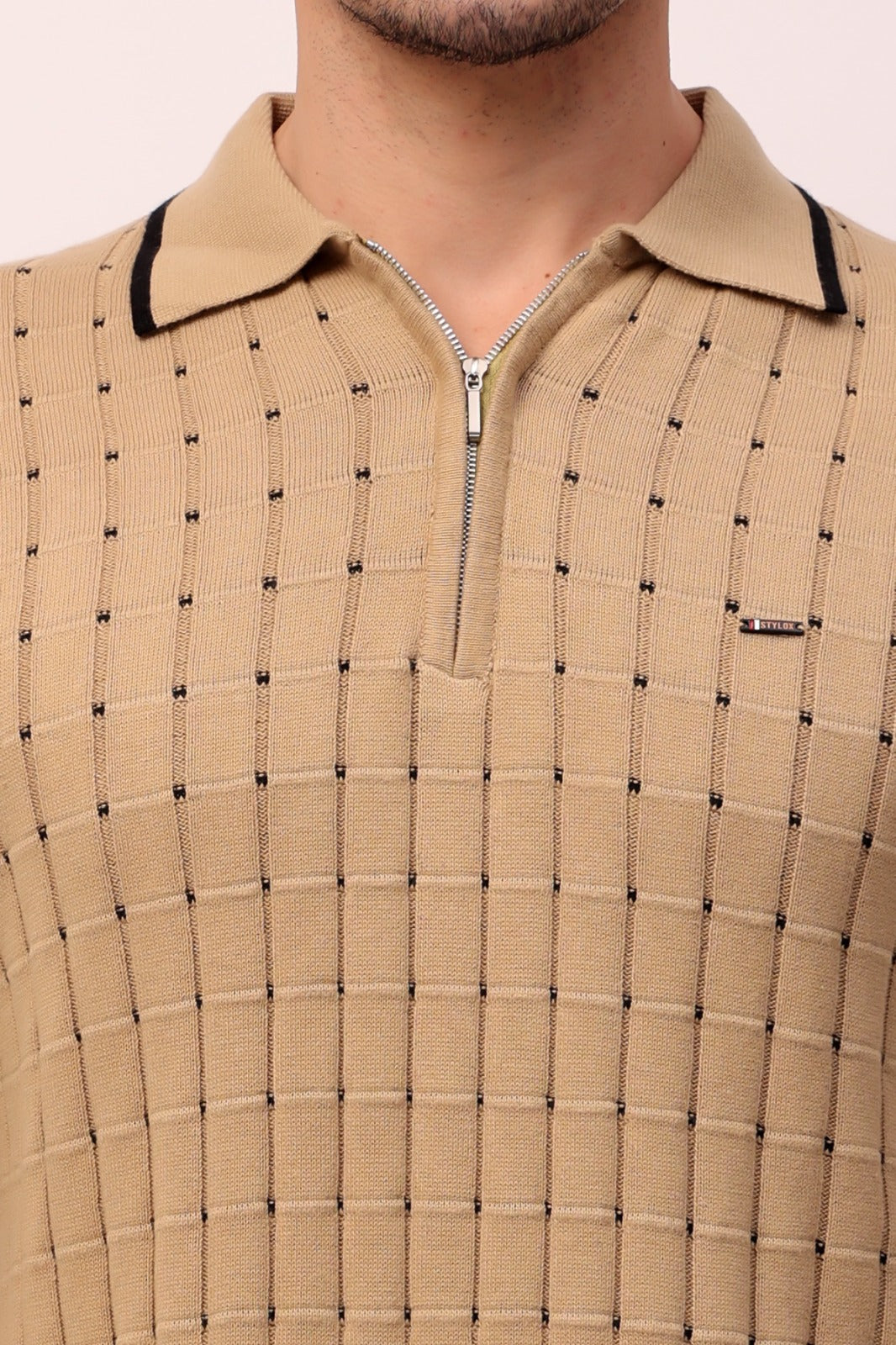 Beige Checkered Knit Polo – Effortless Smart-Casual