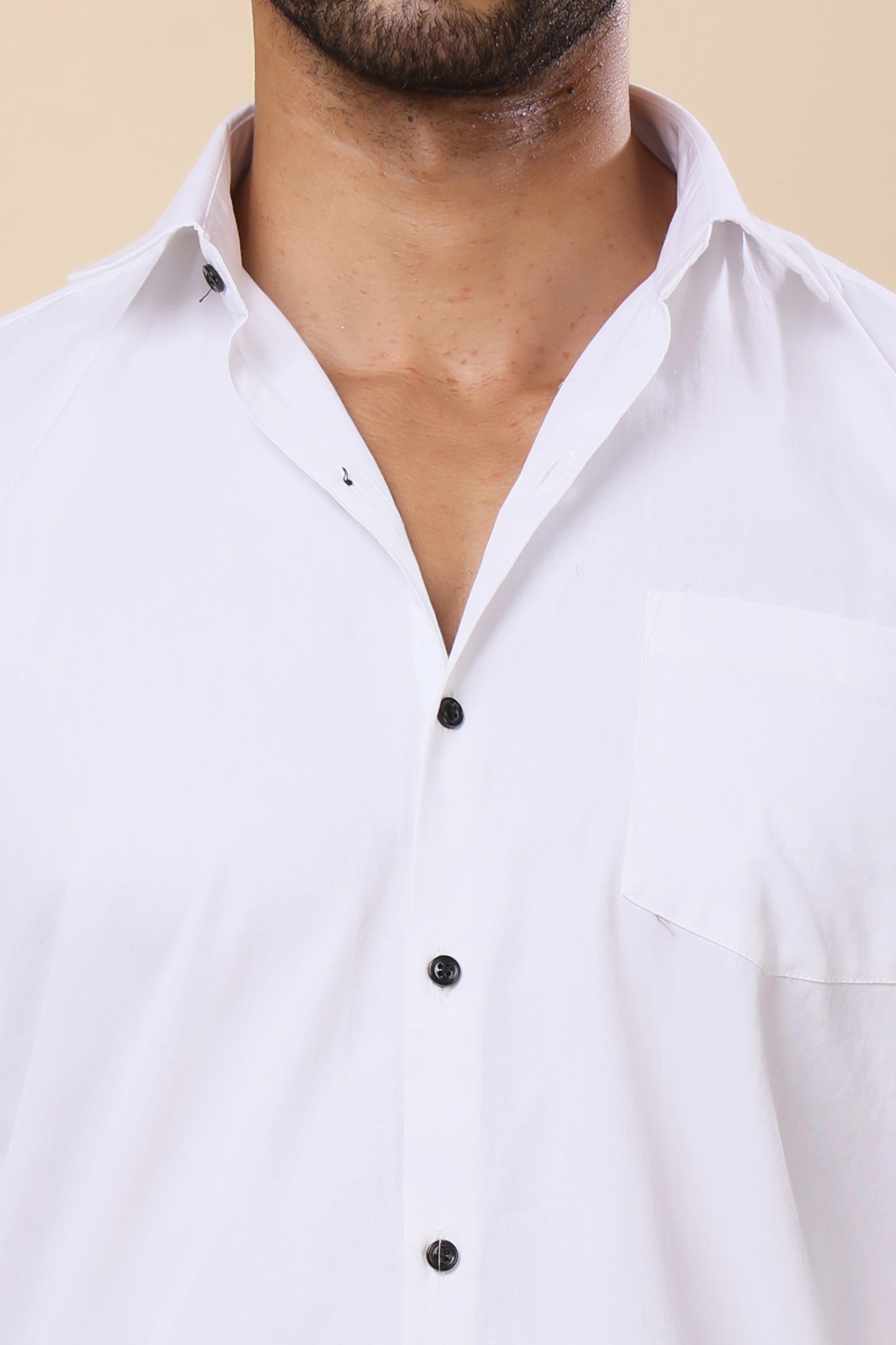 Classic White Slim-Fit Shirt – Timeless Everyday Essential