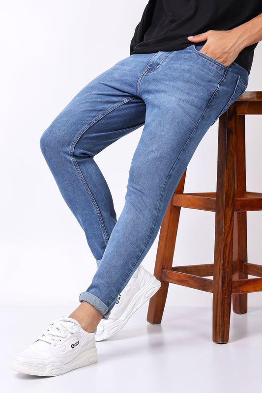 Essential Medium Wash Tapered Jeans