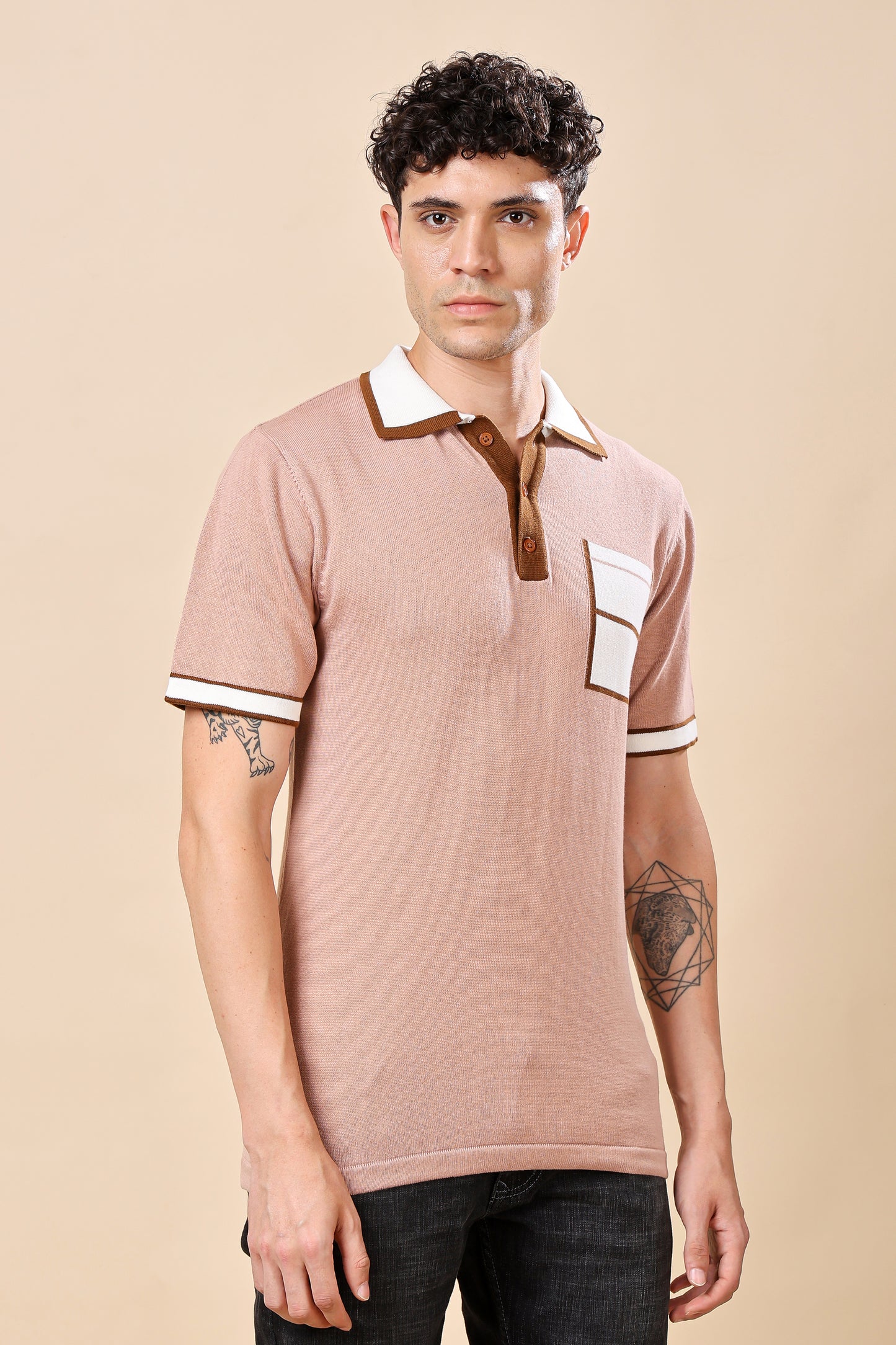 Retro Contrast Polo Shirt – Classic Meets Contemporary