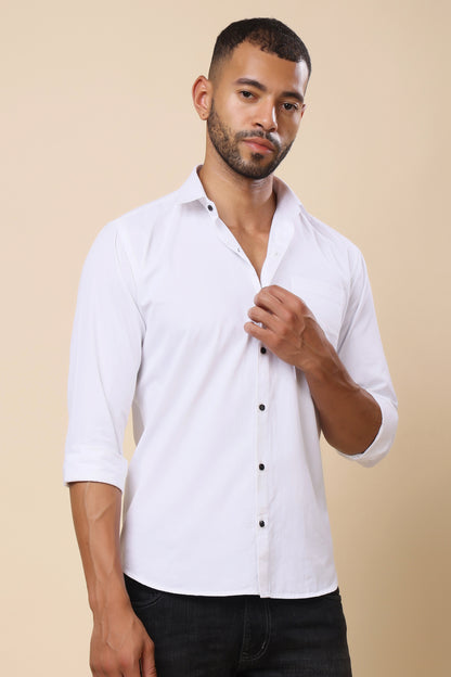Classic White Slim-Fit Shirt – Timeless Everyday Essential