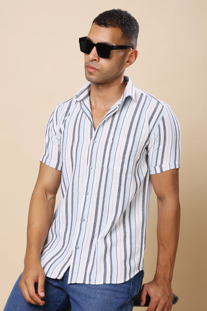 Classic Striped Short-Sleeve Shirt – Casual & Stylish